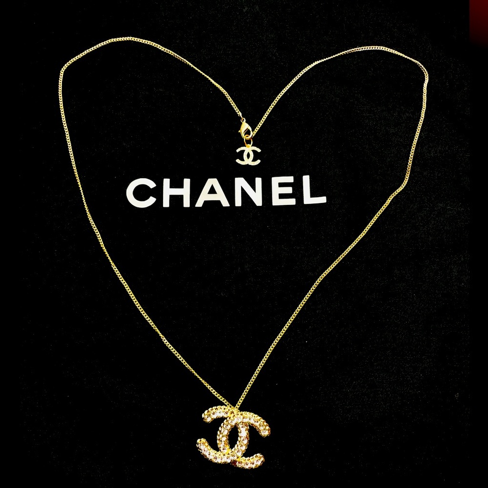 Repurposed necklace with a Authentic CHANEL Chain